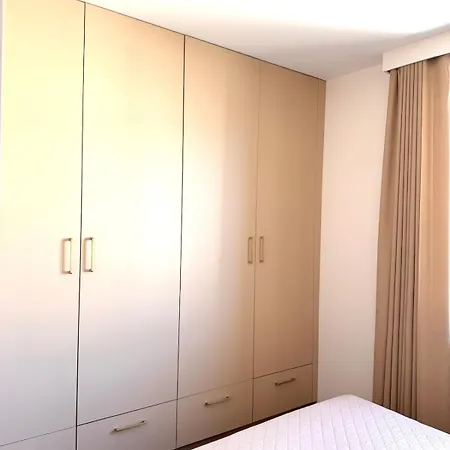 Majowe Sagankowo Apartman *