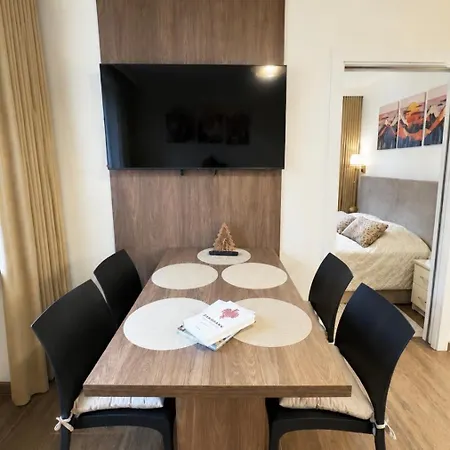 Apartman Majowe Sagankowo 1 Minuta Od Krupowek *